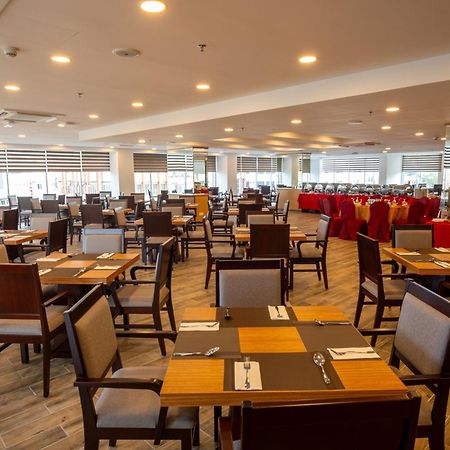 City Rise Hotel Miri Extérieur photo